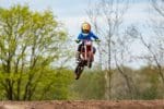Lisserse motorcrosser Jann Huisman (9) vierde bij bLU cRU Benelux Cup
