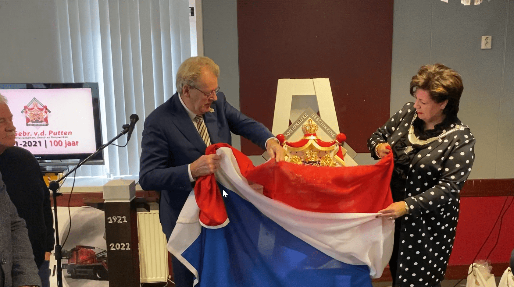 Gebroeders van der Putten uit Noordwijk Hofleverancier bij 100-jarig