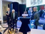 Eerbetoon aan Hillegomse soldaat Kees van Rijn onthuld