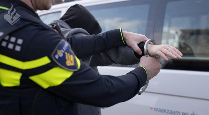 Politie houdt minderjarige aan voor gijzeling met geweld in Lisse