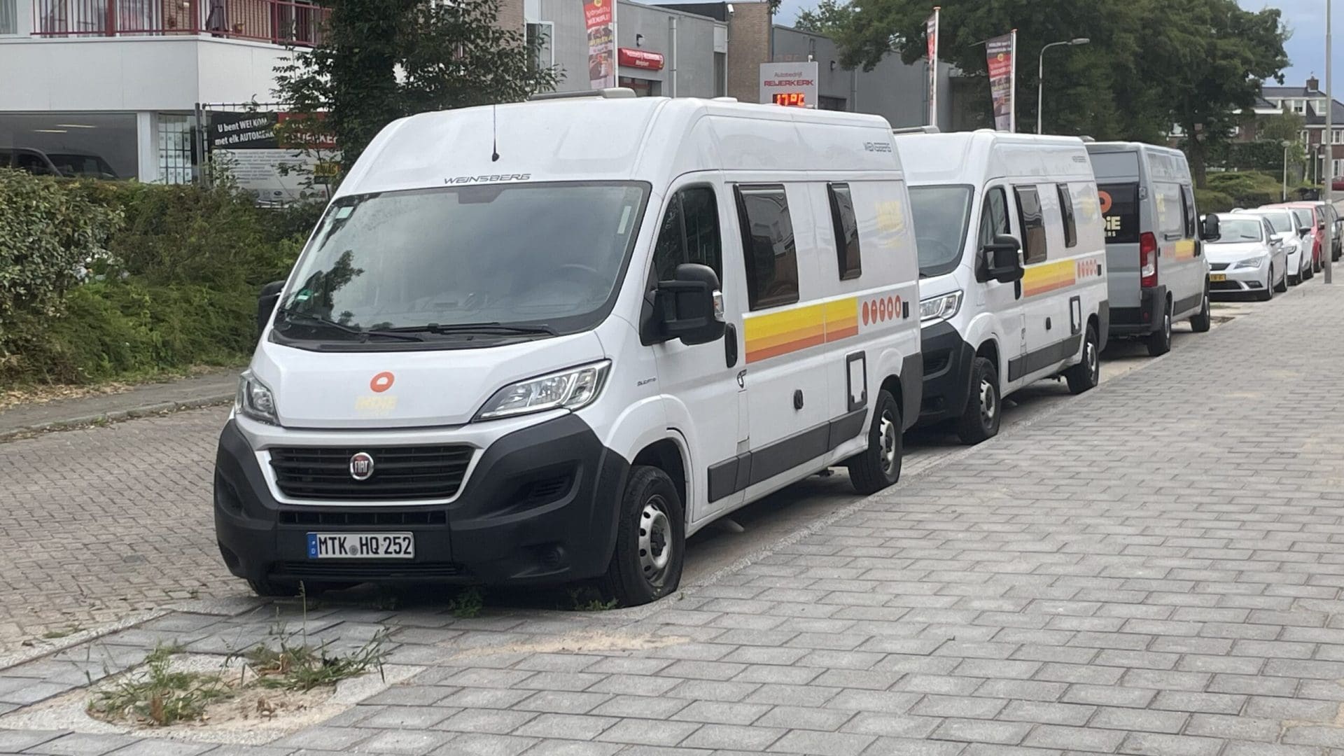 090524 indie campers