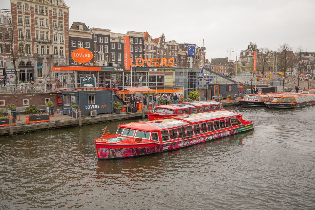 Keukenhof-boot vaart in Amsterdam - Bollenstreek Omroep