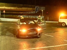 Bestuurder aangehouden na botsing in Warmond