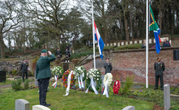 Indrukwekkende herdenking van SS Mendi in Noordwijk