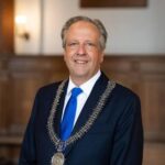 Alexander Pechtold derde schatkamercurator Zwarte Tulp Lisse