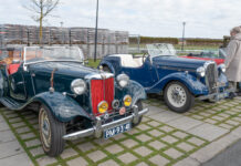 Oldtimers stelen de show in Noordwijk