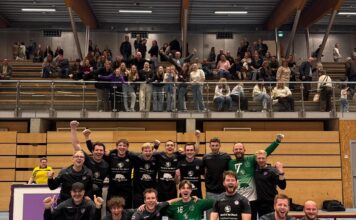 Handbalmannen Foreholte krijgen harde tik van derde team Volendam en blijven puntloos onderaan