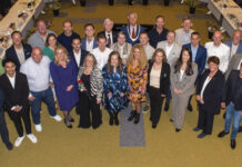 Nieuwe gemeenteraad Noordwijk geïnstalleerd, burgemeester: ‘geef Noordwijk grandeur terug’