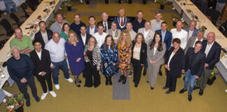 Nieuwe gemeenteraad Noordwijk geïnstalleerd, burgemeester: ‘geef Noordwijk grandeur terug’