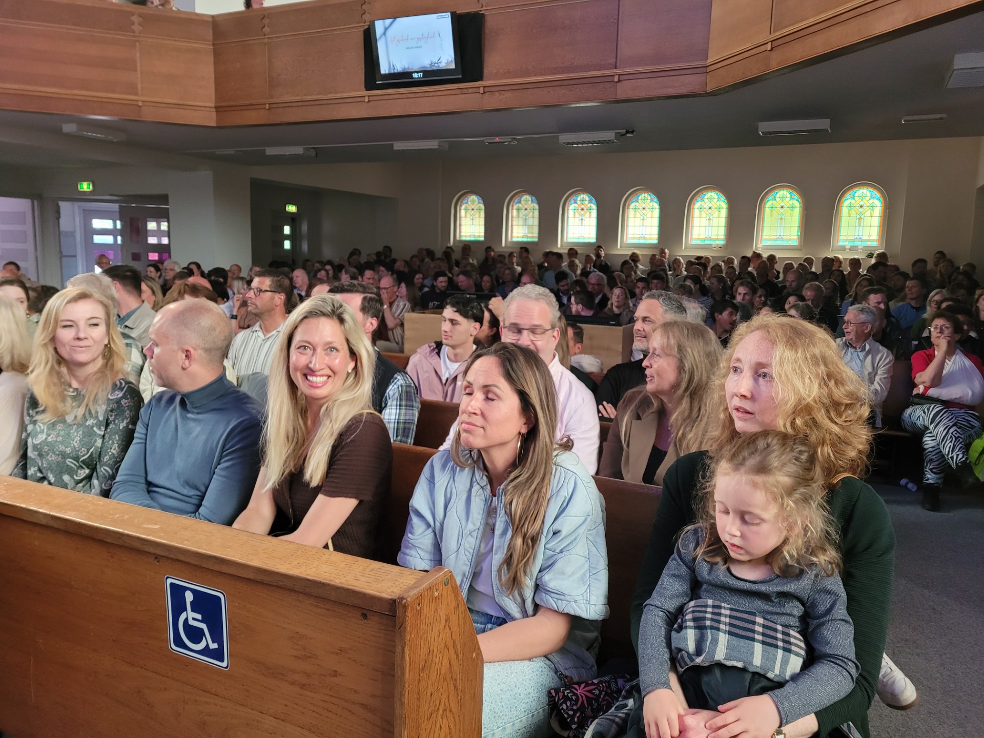 [VIDEO] Julianakerk in Sassenheim wordt regionale trekpleister: 'Hier beleven ze een levend geloof'