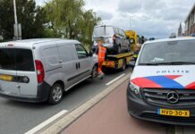 Veel schade bij kop-staartbotsing tussen De Zilk en Hillegom
