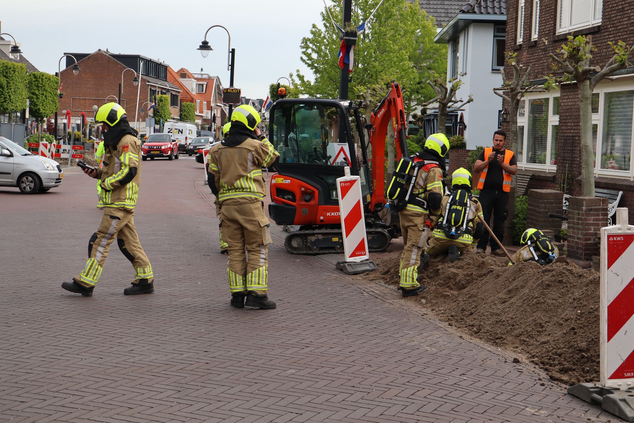 Herenstraat Voorhout afgesloten vanwege gaslekkage