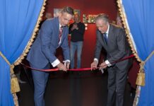 Expositie van gastcurator Alexander Pechtold van start in Zwarte Tulp Lisse