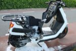 Scooter vliegt in brand in Voorhout