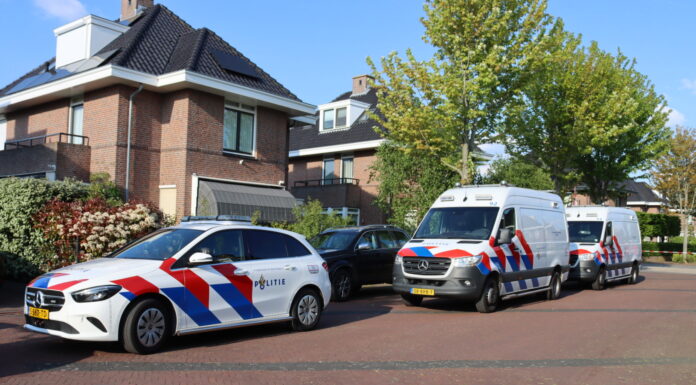 Twee kinderen naar ziekenhuis na ongeluk met auto in Sassenheim