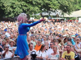 Tributefestival Buttonpop in Lisse trekt 7000 bezoekers