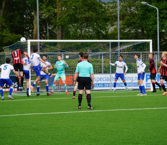 Hillegom pakt broodnodige punten, maar blijft in ontknoping afhankelijk van andere ploegen