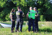Persoon uit water gehaald in Lisse
