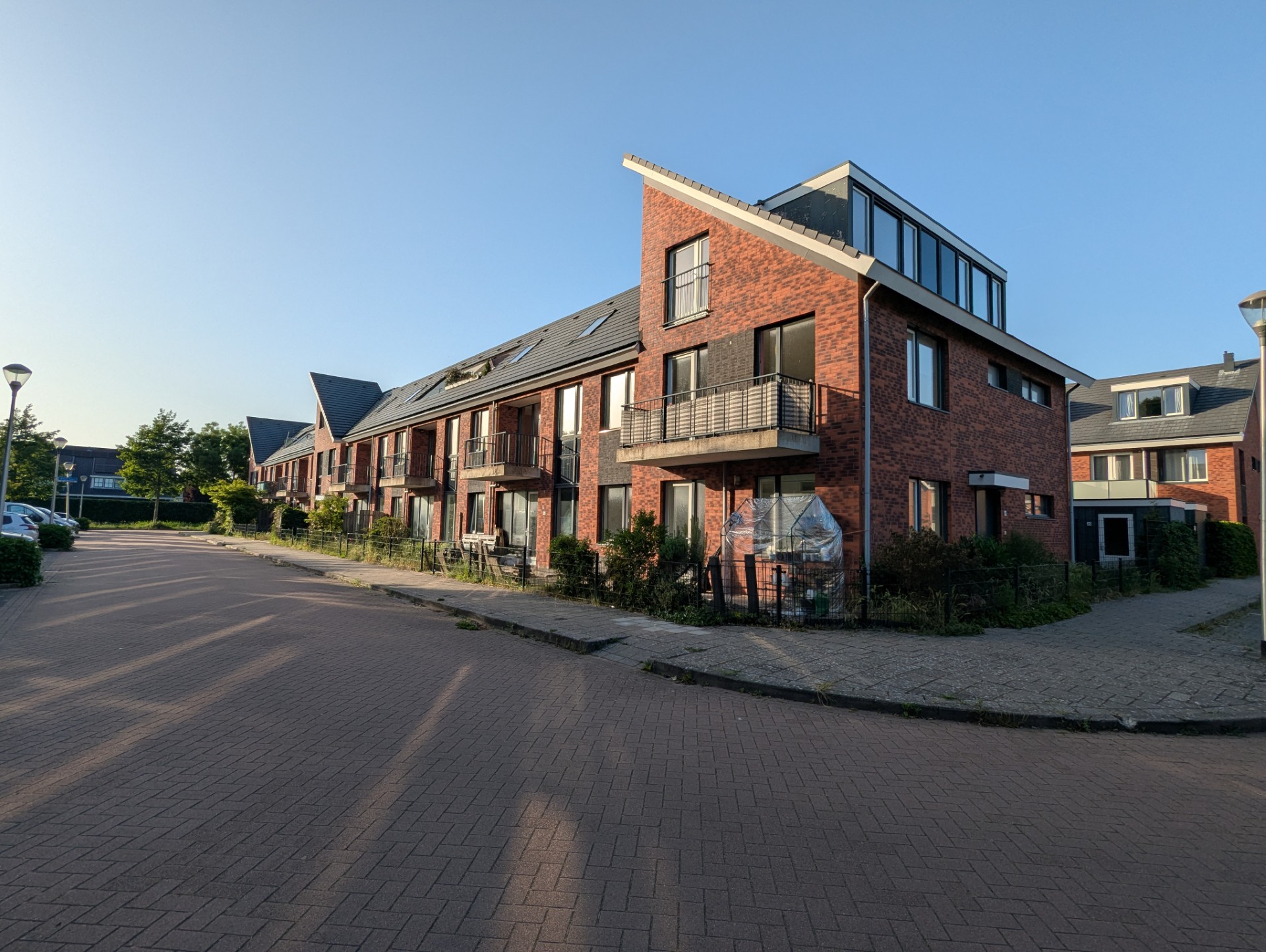 Sloophamer afgewend, maar hersteloperatie wooncomplex in Voorhout duurt nog zeker anderhalf jaar