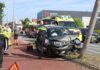 Bestuurder gewond na botsing op lantaarnpaal in Noordwijkerhout