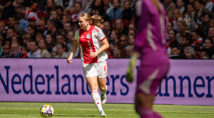 Noordwijkerhoutse Jonna van de Velde verkozen tot Speelster van het Jaar bij Ajax