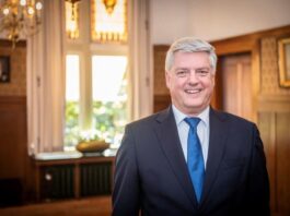 Afscheid Noordwijkse wethouder Theo Alkemade op 9 juli