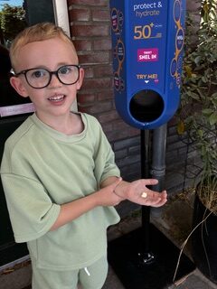 Gratis zonnebrandcrème bij Speeltuin Weerestein