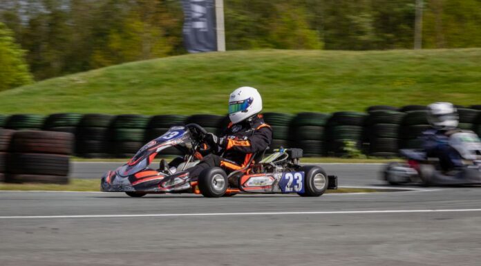 Pech voor kartcoureur Maikel van Beek