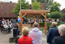 Vernieuwd hofje bij Druivenhof geopend in Noordwijk