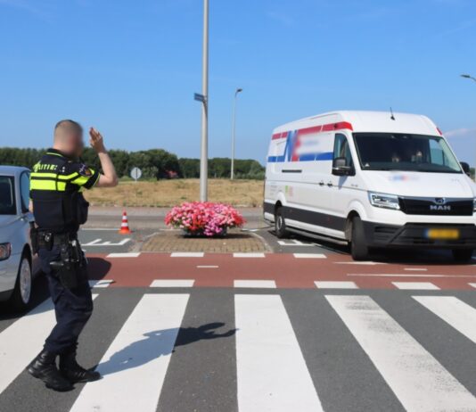 Politie grijpt in bij spookrijders na aanrijding in Noordwijk