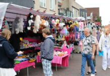 Braderie Noordwijkerhout trekt veel bezoekers