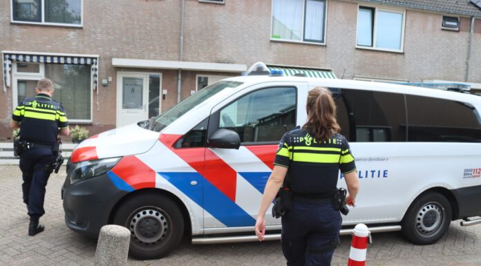 Man zwaargewond na val van dak in Noordwijk