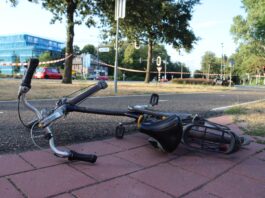 Fietsster zwaargewond na botsing op Gooweg Noordwijk