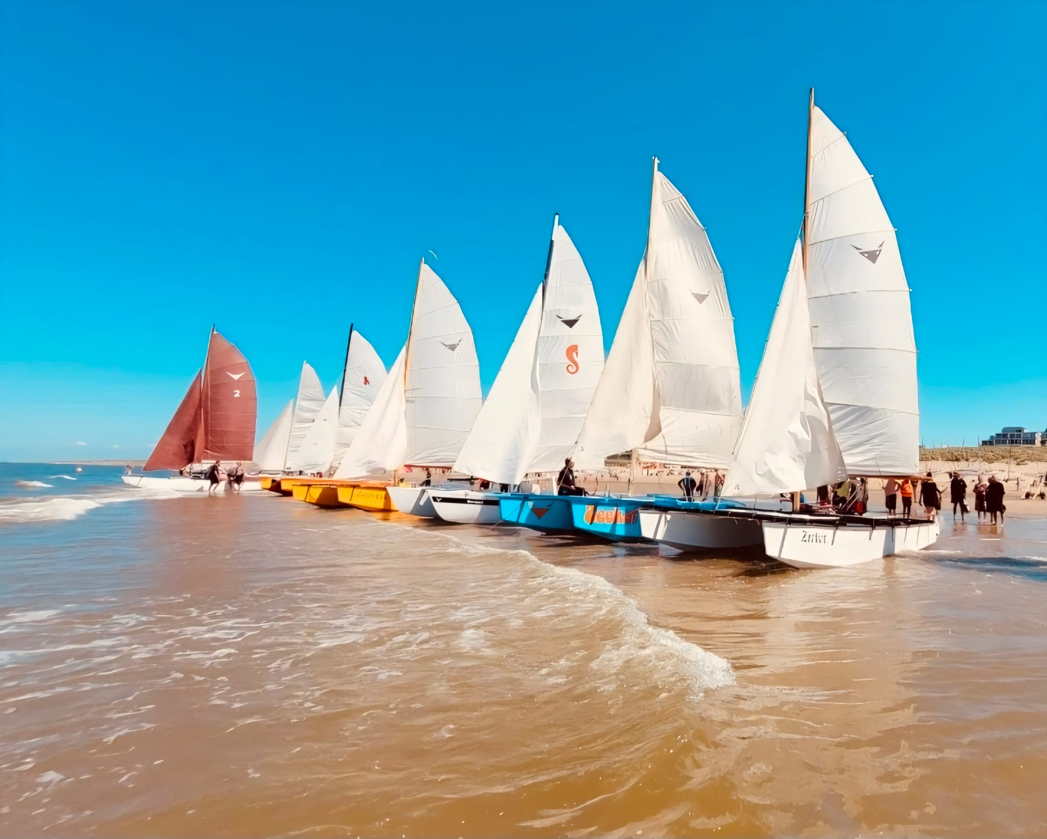 081826catamaranrace