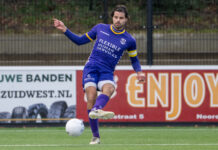 VVSB loopt geel en rood aan, maar wint wel bij debutant Poortugaal (0-1)