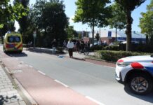Fietser met spoed naar ziekenhuis na ongeval in Voorhout