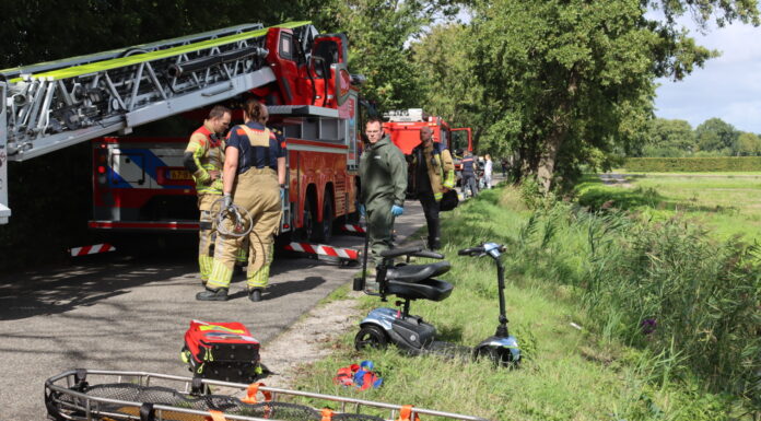 Twee keer iemand uit het water gered in Lisse op één dag