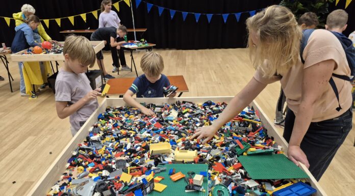 Kinderspelen, poppendokter en lego tijdens feestweek Lisse