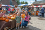 Veldzicht Noordwijk kleurt oranje tijdens Pompoenmarkt