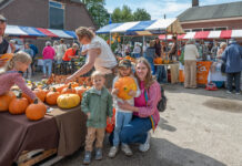 Veldzicht Noordwijk kleurt oranje tijdens Pompoenmarkt