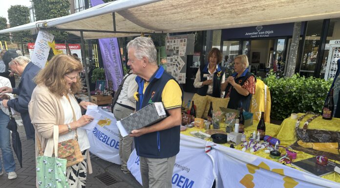 Record opbrengst braderie voor De Zonnebloem