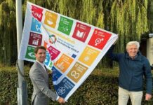 SDG-vlag gehesen bij Bestuurscentrum Teylingen