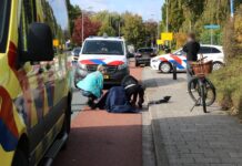 Oudere vrouw gewond na botsing in Lisse
