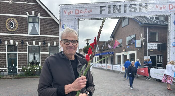 4.000 deelnemers finishen op laatste dag Duin en Bollen Vierdaagse