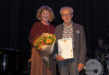Zilveren Barensteel voor theatermaker John van Santen