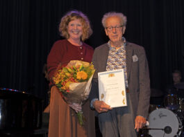 Zilveren Barensteel voor theatermaker John van Santen