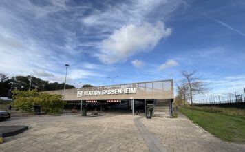 Raad wil meer onderzoek naar betaald parkeren station Sassenheim; ‘we moeten niet een stap in het donker zetten’