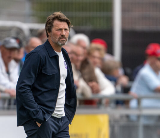 VVSB onderuit tegen Blauw Geel 38